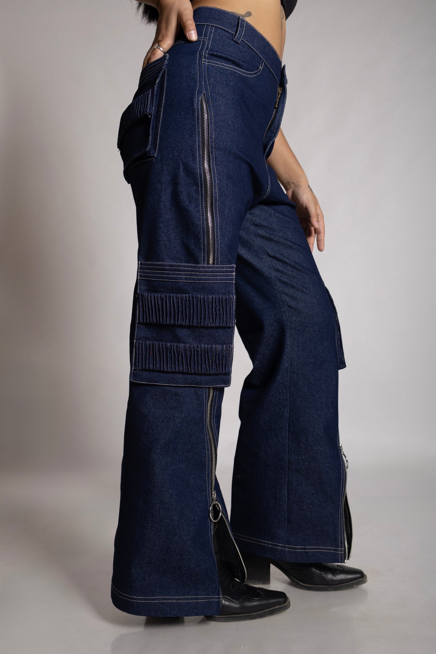 Cleopatra Indigo